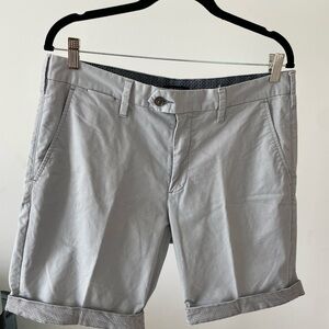 Ted Baker men’s shorts, size 34R, excellent condition, light grey